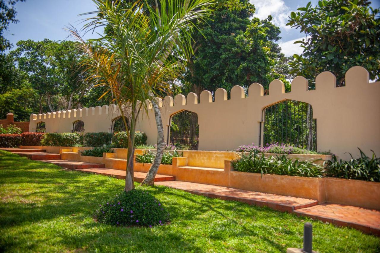 Brovad Sands Lodge Kalangala Exterior foto